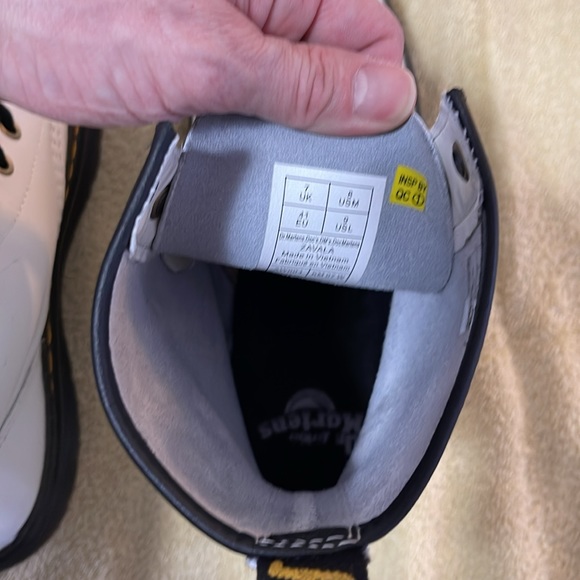 White Doc Marten Zavala boot. - Picture 10 of 10